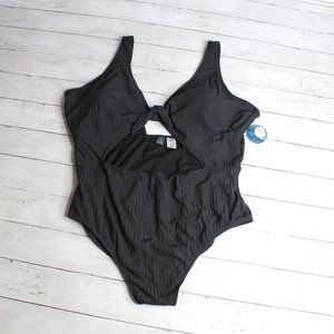 Decree Swimwear Women's One Piece Swimsuit Plus Size 3X Black